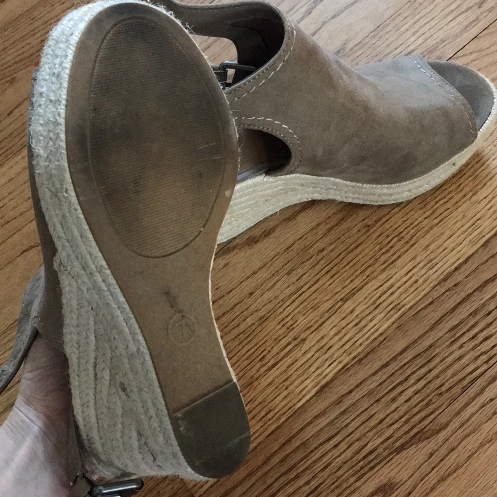 Wedges - Picture 3 of 3
